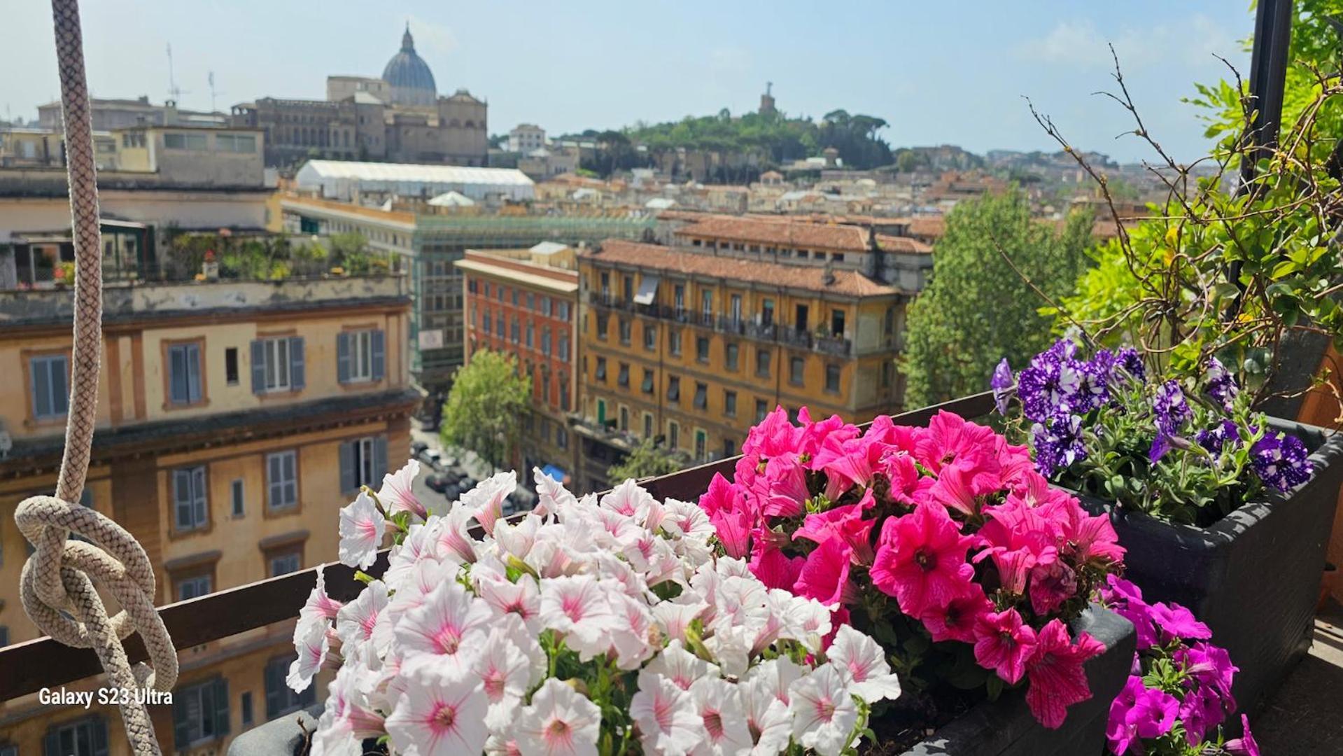 Vatican Roma Caput Mundi Extérieur photo